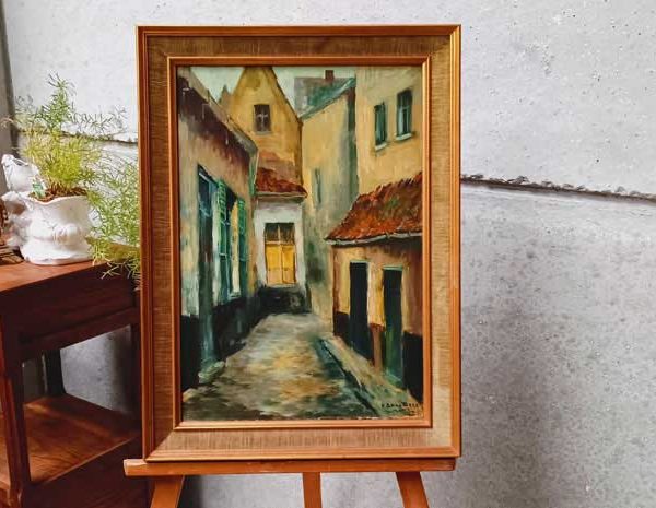 "Пред в къщи"