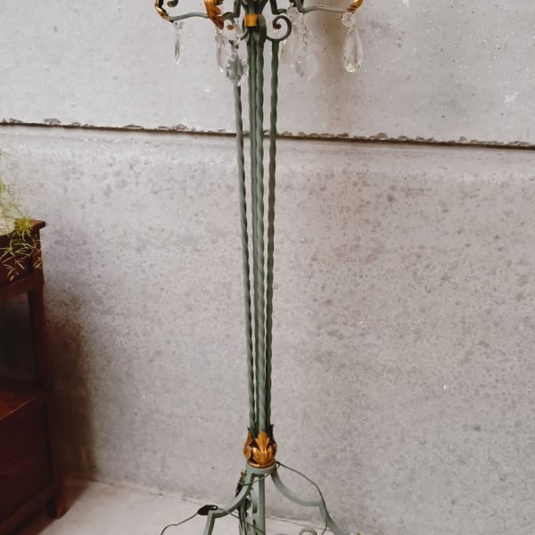 Стилен лампион