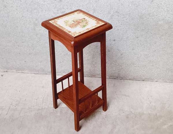 Поставка за саксии