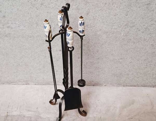 Прибори за камина