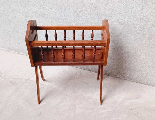 Дървена кашпа