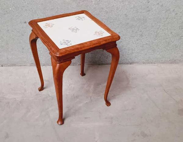 Малка масичка